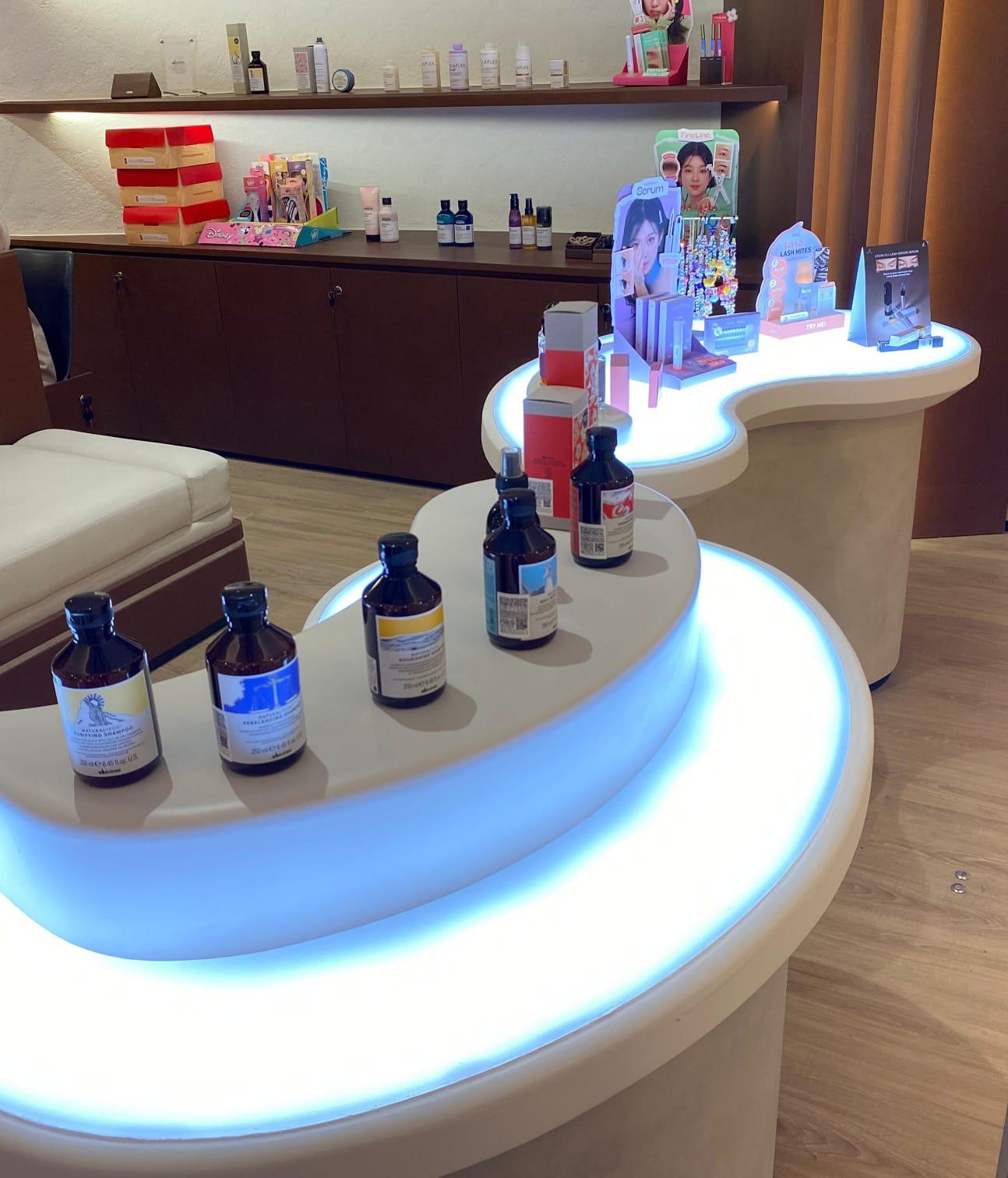 Produk perawatan berkualitas dari Two Seasons Beauty Space Puri Indah.