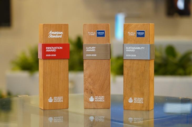 american-standard-innovation-award-kiri-grohe-luxury-award-tengah-and-grohe-sustainability-award-kan.JPG