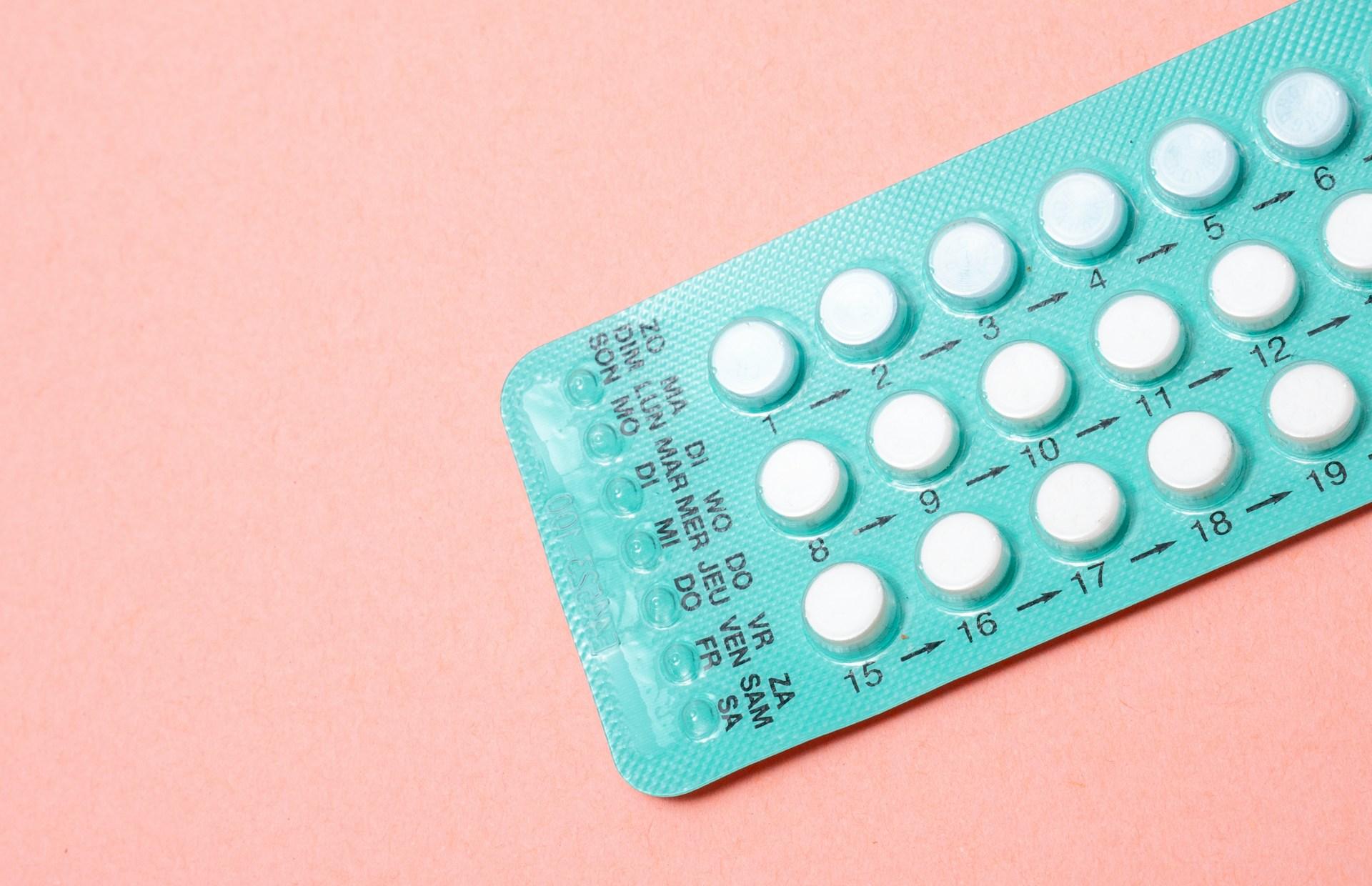 Pil KB, Langkah Kecil Perempuan Merencanakan Masa Depan